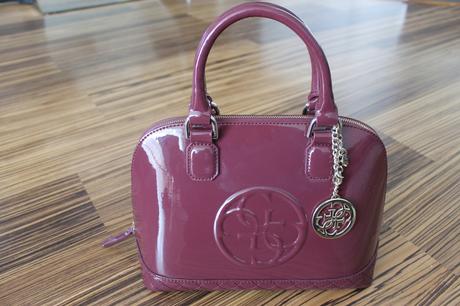 Kabelka guess, guess