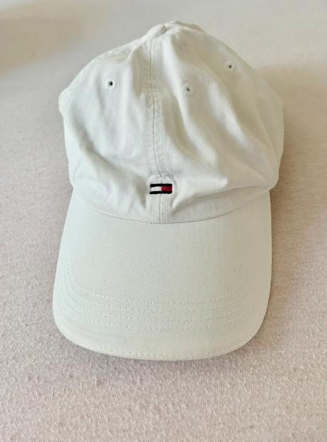 Tommy hilfiger biela šiltovka, tommy hilfiger