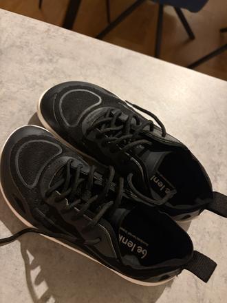 Belenka velocity - black.  36 - 1 x obute, be lenka,36