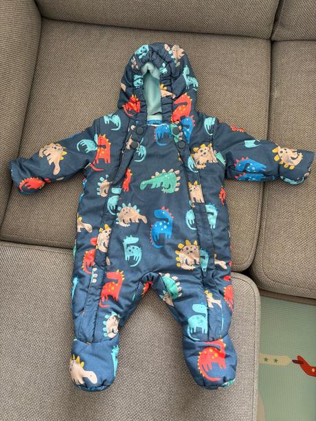 Overal s plysovou podsivkou, 62