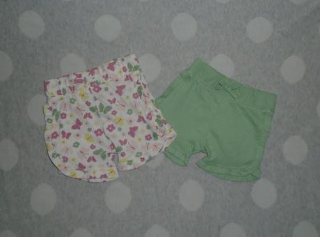 2 x šortky na 1 až 2 mesiace, ergee,56