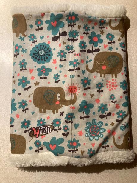 Lyziarsky detsky nakrcnik, 128