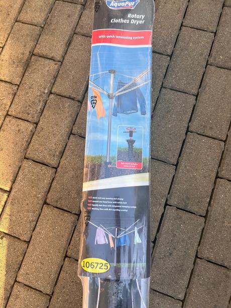 Sušiak na bielizeň, rotačný, 