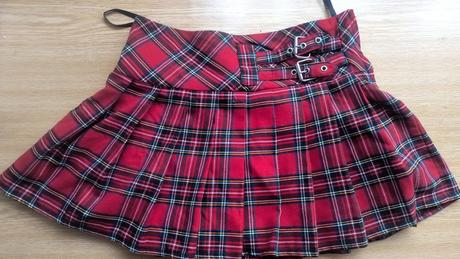 Karovana sukňa, 152