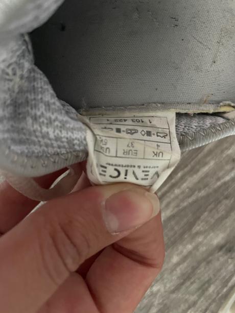 Dámske tenisky s pamäťovou vložkou, 37