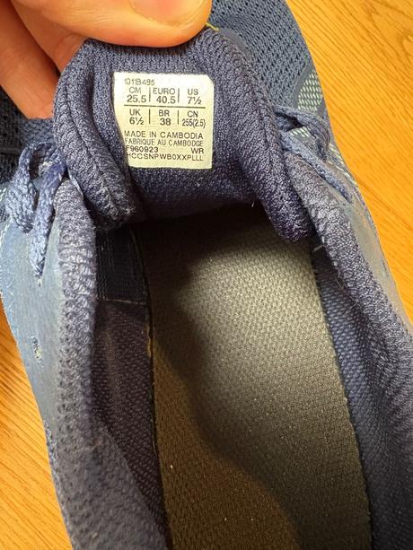 Bezecke tenisky, asics,38