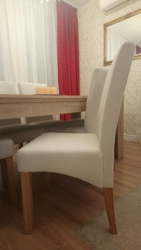 Jedálenské stoličky + stôl, 