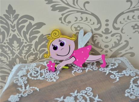 Drevená dekorácia -víla-ručná práca,