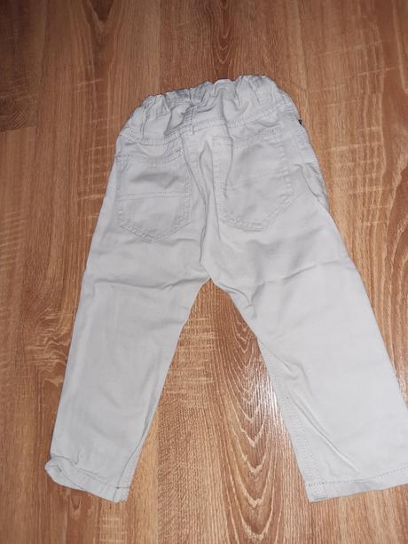 Krémové rifle, h&m,86