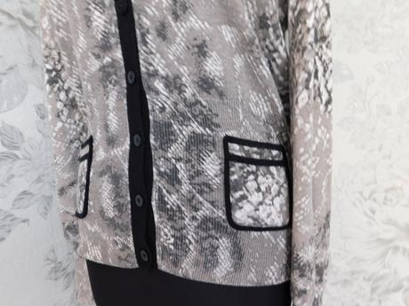 Damsky kvalitny sveter, 42