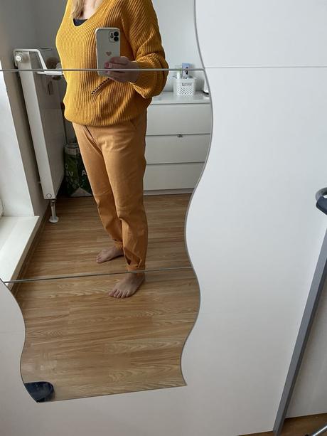 Športové nohavice, reserved,40