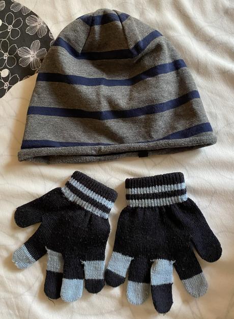 Pásiková čiapka v. 104-116 na 3-6 rokov + rukavice, 104