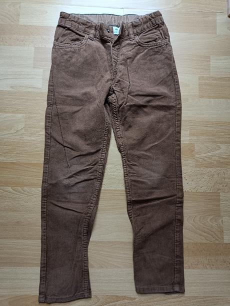 Menčestrove nohavice, h&m,134