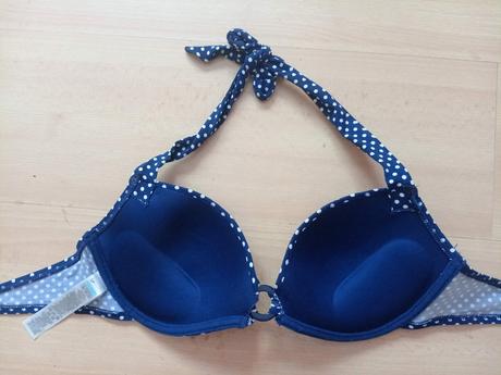 Dvojdielne plavky censored, 40