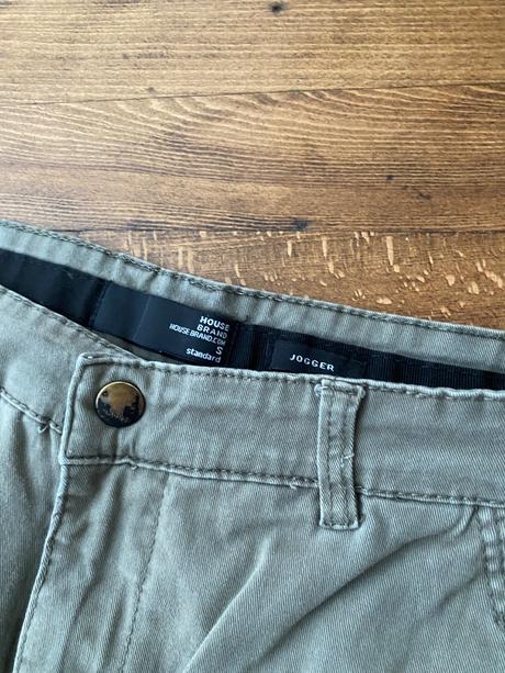 Chlapčenské nohavice, 30