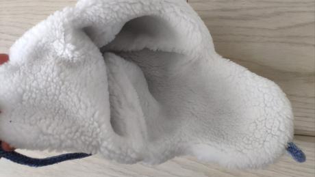 Veľmi teplá čiapka, 104