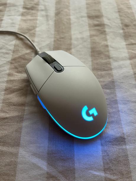 Myš logitech g203 lightsync,