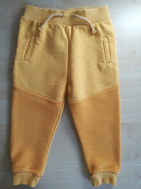 Tepláky 92, primark,92