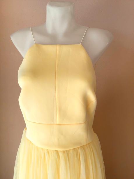 Prekrasne tylove šaty asos, 44