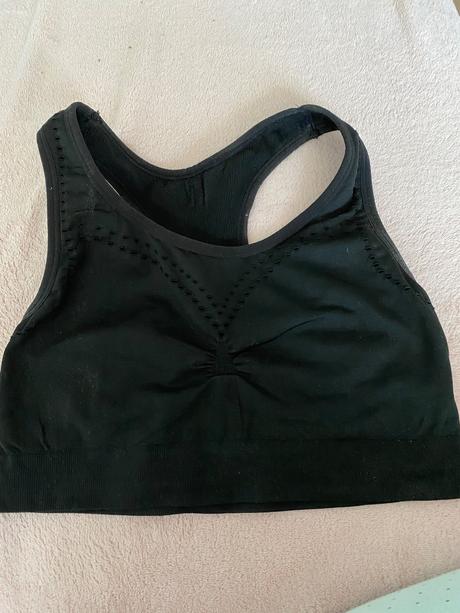 Sportova podprsenka pevna, crivit,l