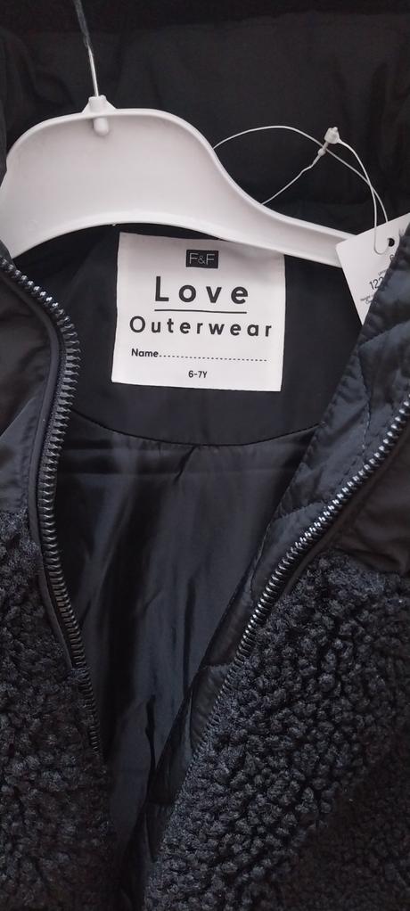 Zimna bunda vel.6/7r., f&f,122