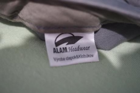 Dievčenská šiltovka, 