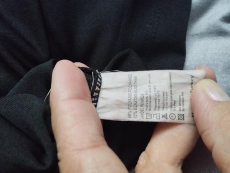 Čierny sviatočný top xs/s, xs