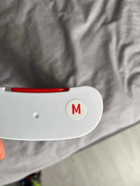 Legíny kari traa, m