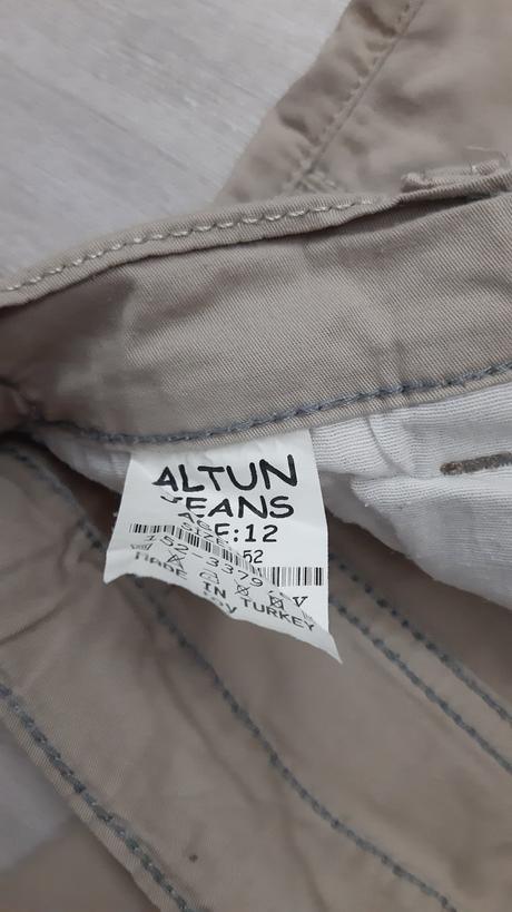 Chlapčenské nohavice vel.152, reserved,152