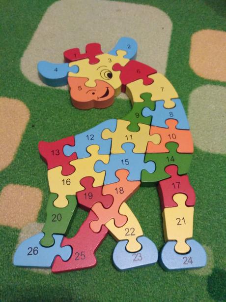 Drevená skladačka puzzle,