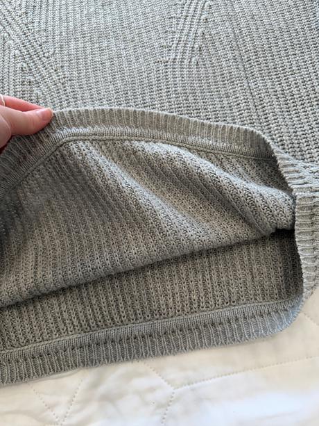 Laura scott sivý pletený sveter, l