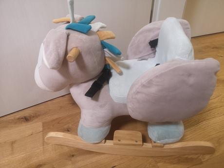 Hojdací koník tim od zn. nattou,