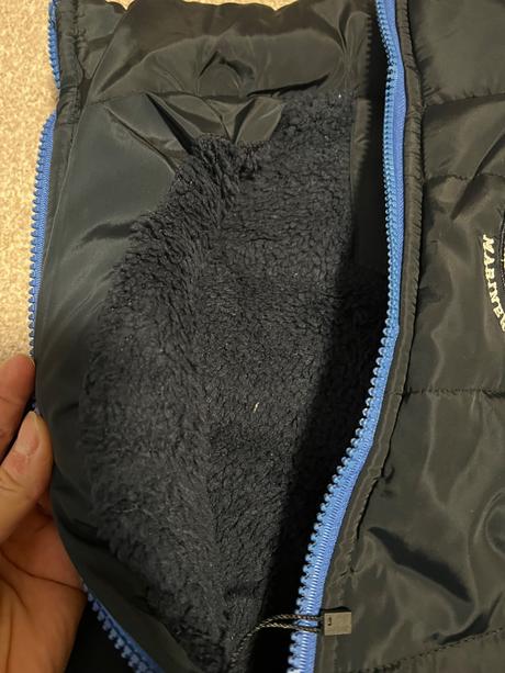 Chlapčenská zateplená vesta, 104