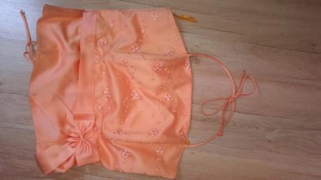 Spoločenské šaty, m