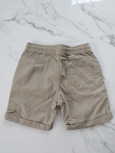 Látkové šortky, sinsay,110