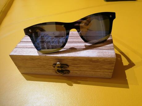 Slnečné okuliare, farba orech s krabičkou, 