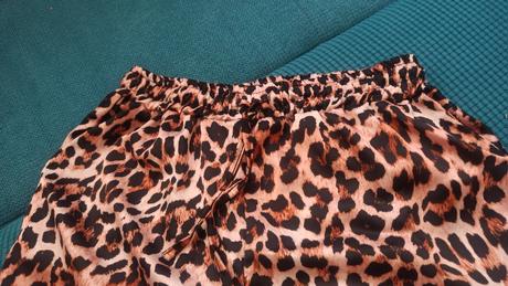 Damsky set-nohavice a bluzka, 