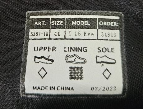 Predám topánky na bežky, 