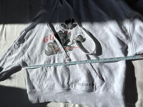 Biela mikina guess kvetinový vzor, guess,s
