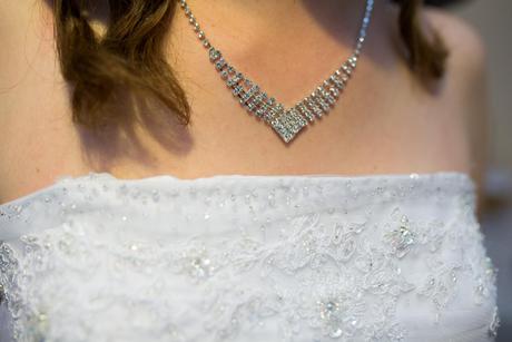 Svadobné šaty + 2 vesty, 38