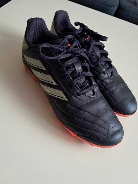Kopačky adidas v. 37 1/3, adidas,37