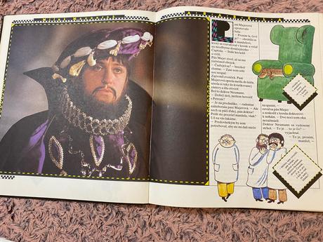 Krásna stará kniha arabela rumburak macourek miloš,