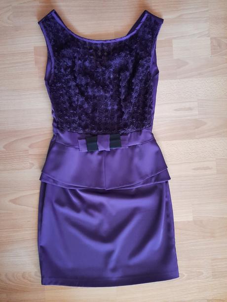 Spoločenské šaty, 38