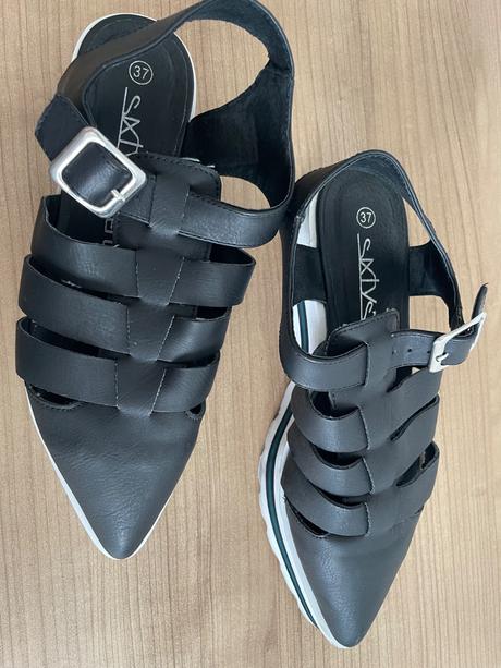 Sandále, 37