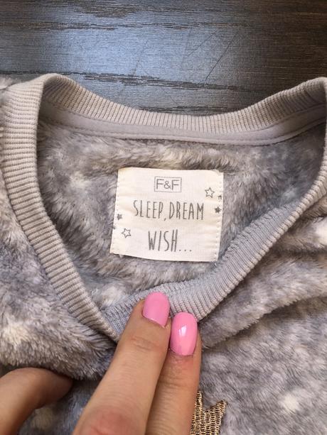 Hrubšie pyžamo, f&f,140