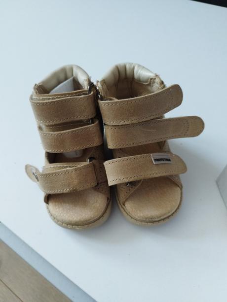 Sandále, protetika,21