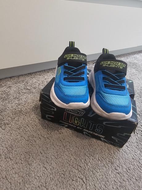 Skechers svietiace botasky, skechers,23