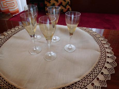 Hnedasté dúhované poháre na šampanské, 