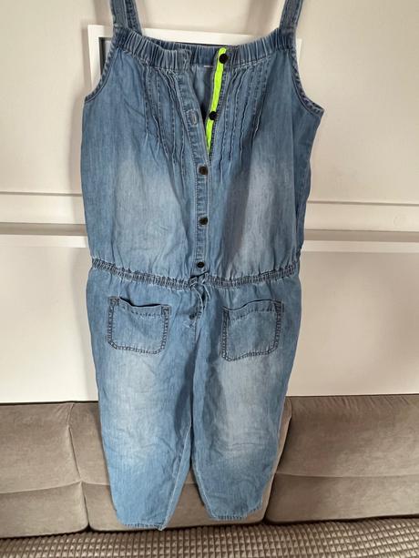 Next overal, next,146