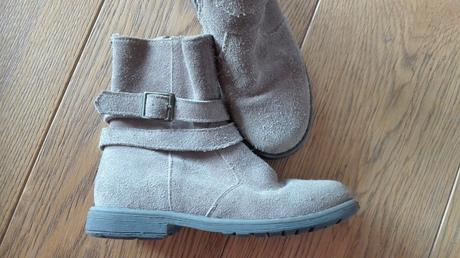 Prechodne cizmicky, 27